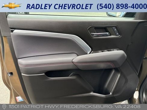 Certified 2024 Chevrolet Colorado Z71 w/ Z71 Convenience Package 2 image 14