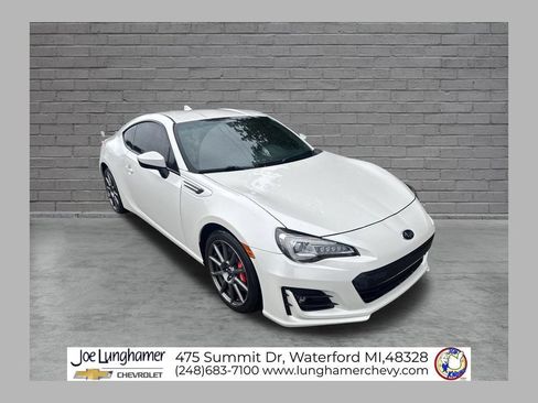 Used 2017 Subaru BRZ Limited w/ Performance Package RWD image 1