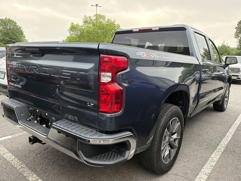 Used 2020 Chevrolet Silverado 1500 LT AWD/4WD image 4