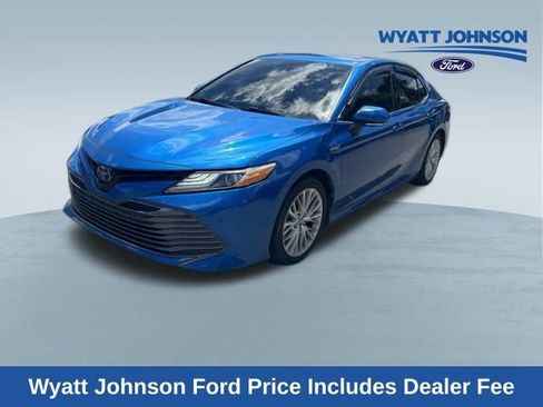 Used 2019 Toyota Camry XLE w/ Driver Assist Package FWD image 1