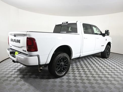 Used 2025 RAM 3500 Limited AWD/4WD image 7