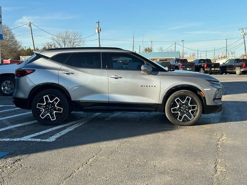Used 2024 Chevrolet Blazer RS w/ Enhanced Convenience Package image 5