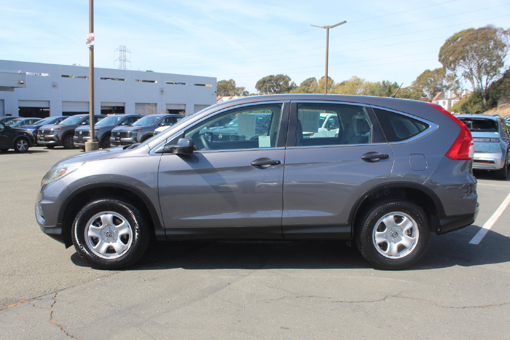Used 2015 Honda CR-V LX image 2