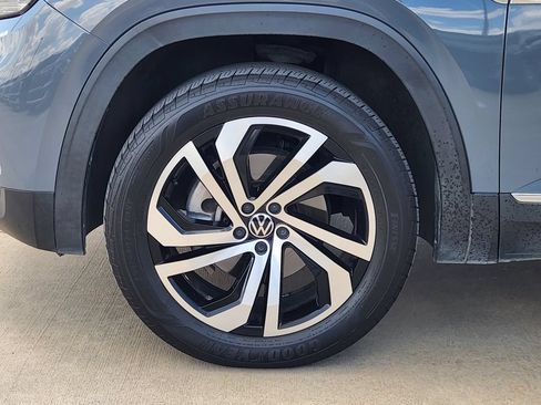 Used 2022 Volkswagen Atlas Cross Sport SEL AWD/4WD image 7