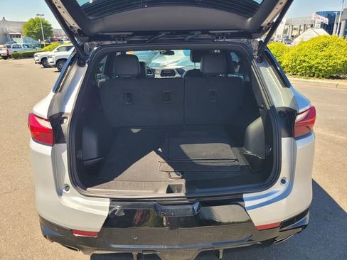 Used 2022 Chevrolet Blazer RS w/ Enhanced Convenience Package image 11