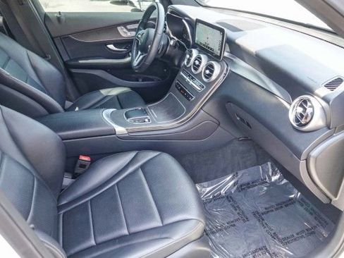 Used 2022 Mercedes-Benz GLC 300 image 16