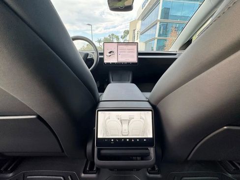 Used 2024 Tesla Model 3 Long Range image 22