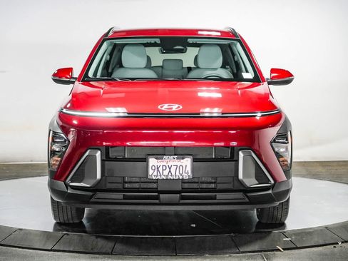 Used 2024 Hyundai Kona SEL w/ Convenience Package FWD image 8