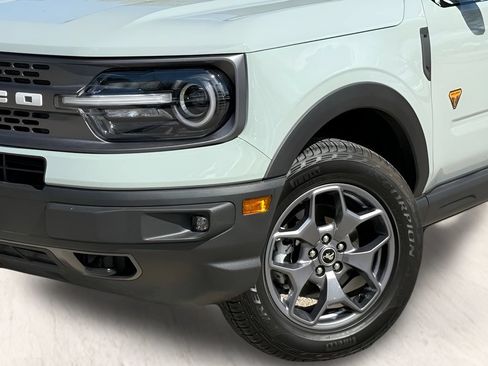 Used 2023 Ford Bronco Sport Badlands AWD/4WD image 3