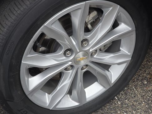 Used 2022 Chevrolet Malibu LT FWD image 13