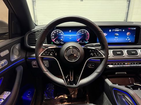 Used 2026 Mercedes-Benz GLE 450 4MATIC Coupe image 9