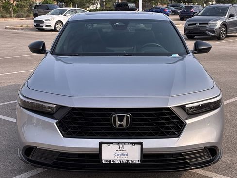 Certified 2025 Honda Accord Sport image 9