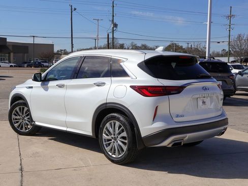 Used 2023 INFINITI QX50 Luxe image 2