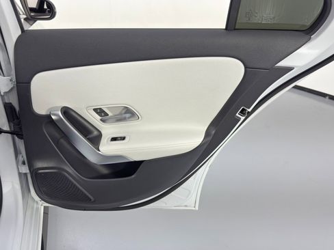 Used 2021 Mercedes-Benz A 35 AMG 4MATIC image 47