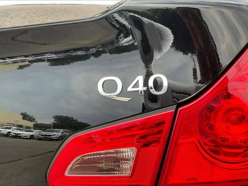 Used 2015 INFINITI Q40 AWD w/ Navigation Package image 23