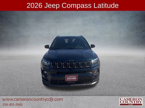 New 2026 Jeep Compass Latitude image 9