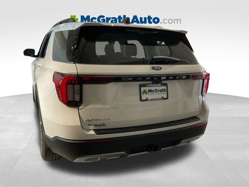 New 2026 Ford Explorer Active w/ Active Comfort Package image 4