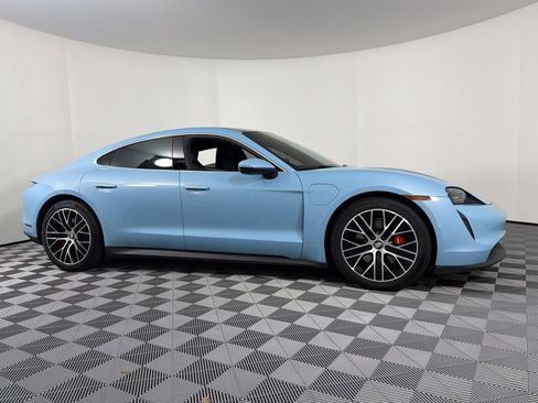 Certified 2020 Porsche Taycan 4S AWD/4WD image 11