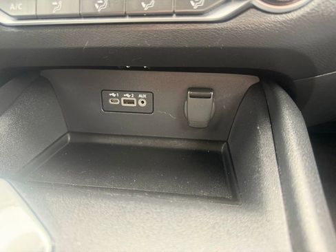 Used 2022 Nissan Altima 2.5 S AWD/4WD image 23