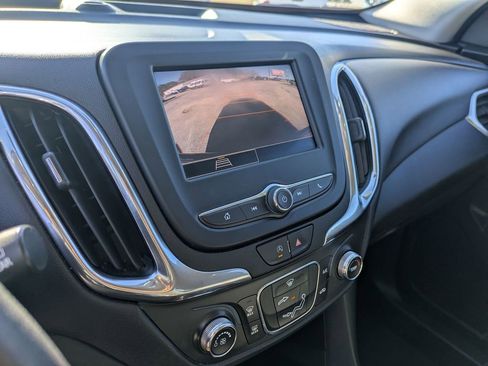 Used 2022 Chevrolet Equinox LT image 19