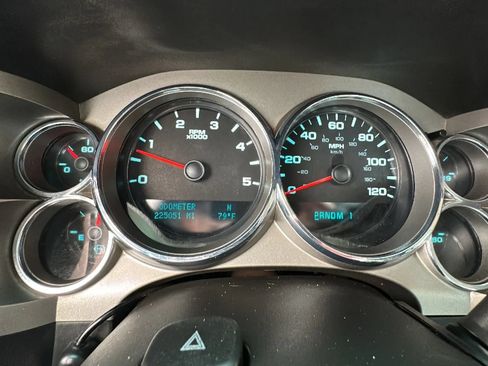 Used 2009 Chevrolet Silverado 3500 LT w/ Exterior Plus Package AWD/4WD image 14