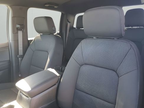 New 2026 GMC Canyon Elevation w/ Convenience Package image 30