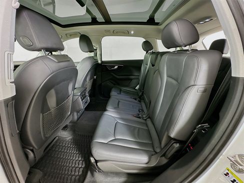 Used 2022 Audi Q7 3.0T Premium image 27