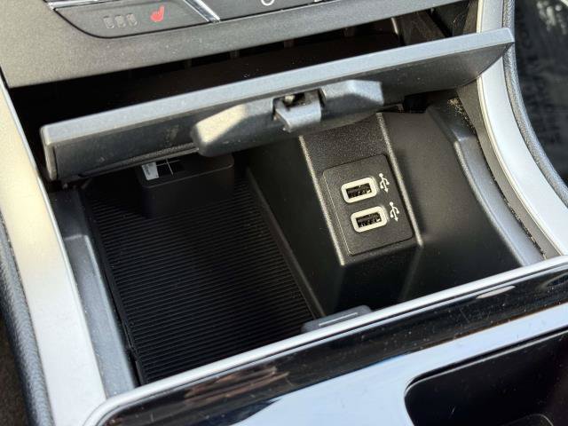 Used 2019 Ford Edge SEL w/ Equipment Group 201A AWD/4WD image 26
