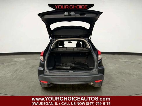 Used 2019 Honda HR-V LX image 14