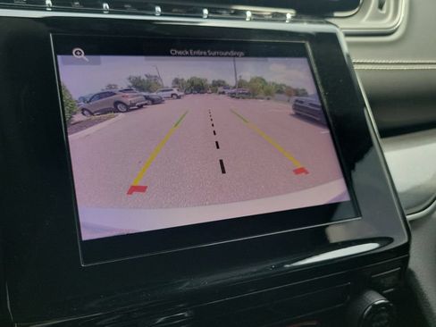Used 2022 Jeep Grand Cherokee L Laredo w/ Luxury Tech Group I RWD image 17