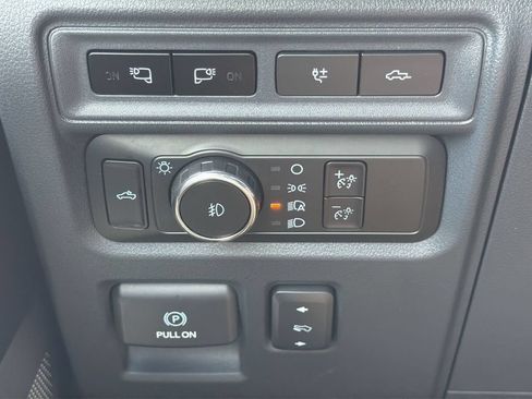 Certified 2023 Ford F150 Platinum w/ Equipment Group 701A High AWD/4WD image 21