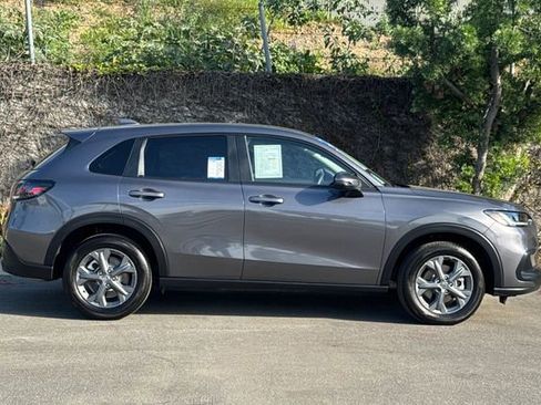 Certified 2026 Honda HR-V LX image 3