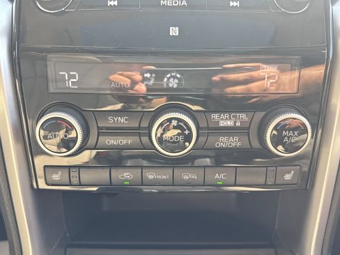 Used 2021 Subaru Ascent Premium image 16