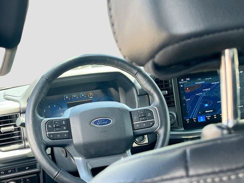 Used 2024 Ford F150 Lariat w/ FX4 Off-Road Package AWD/4WD image 24