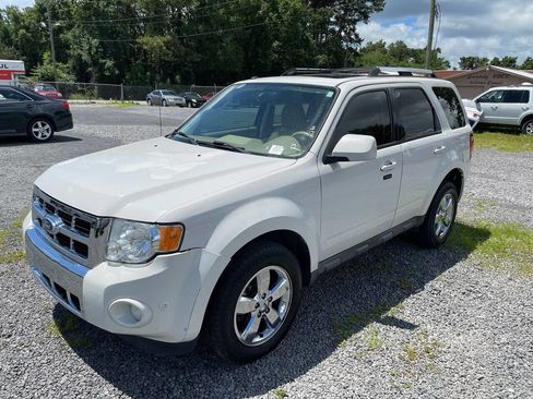 Used 2011 Ford Escape Limited w/ 302A Rapid Spec Order Code image 9