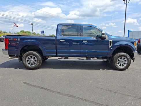 Used 2018 Ford F250 XLT w/ XLT Premium Package AWD/4WD image 7