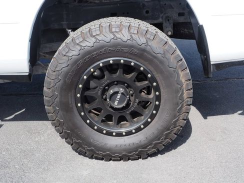 Used 2023 RAM 2500 Big Horn w/ Level 1 Equipment Group AWD/4WD image 8