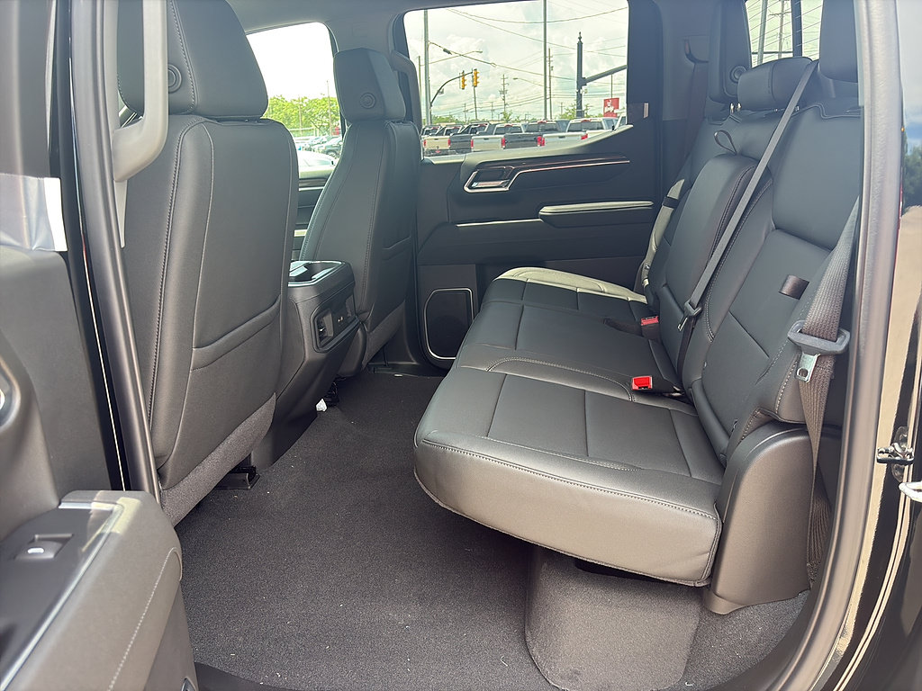 New 2026 Chevrolet Silverado 1500 RST w/ RST All Star Premium Package AWD/4WD image 11