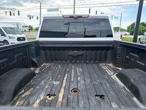 Used 2024 Chevrolet Silverado 2500 LTZ w/ LTZ Convenience Package AWD/4WD image 8