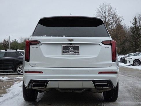 Used 2021 Cadillac XT6 Premium Luxury image 25