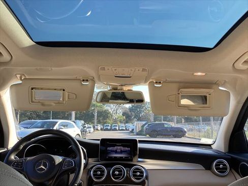 Used 2018 Mercedes-Benz GLC 300 image 29