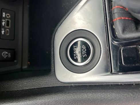 Used 2024 Nissan Sentra SR FWD image 19
