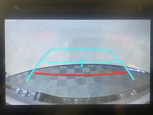 Used 2017 Toyota Tacoma SR5 image 19