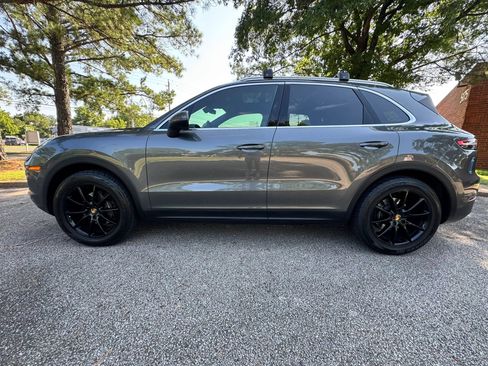 Used 2019 Porsche Cayenne AWD/4WD image 8
