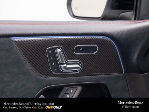 New 2026 Mercedes-Benz GLB 35 AMG 4MATIC image 16