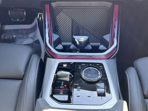 Used 2026 BMW X3 xDrive30 w/ M Sport Package image 9