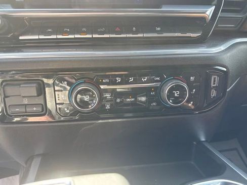 Used 2023 Chevrolet Silverado 1500 High Country AWD/4WD image 22
