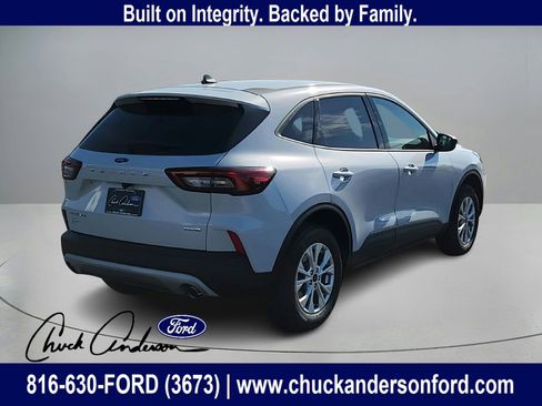 New 2026 Ford Escape Active image 8