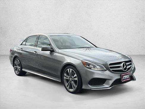 Used 2014 Mercedes-Benz E 350 Sedan image 3