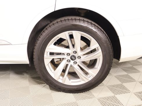 Used 2023 Audi Q7 3.0T Premium Plus AWD/4WD image 20